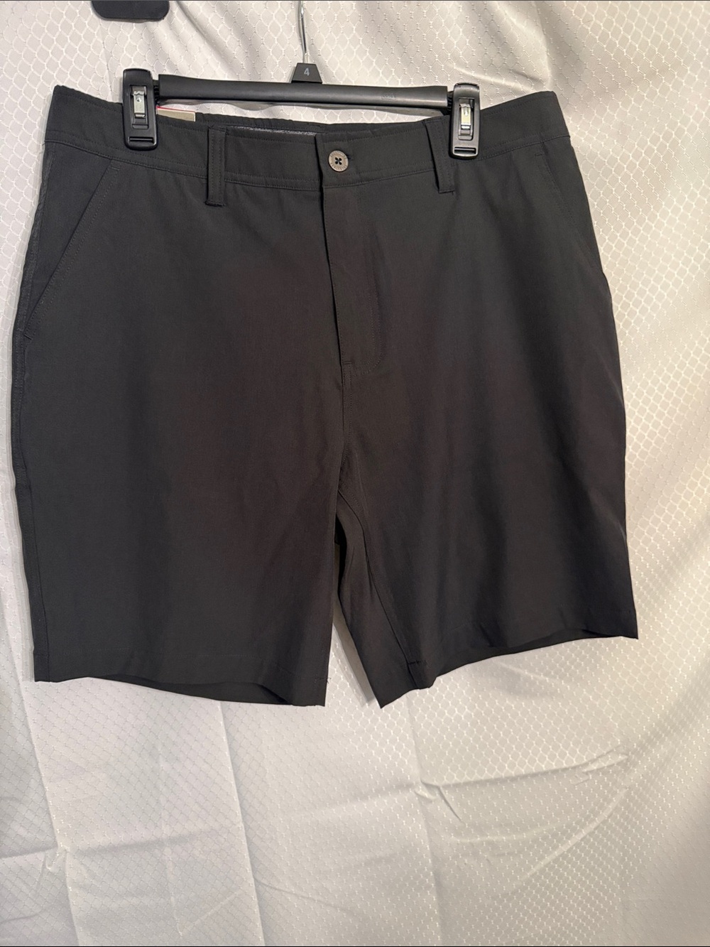 Men”s 32 cool performance shorts size 34